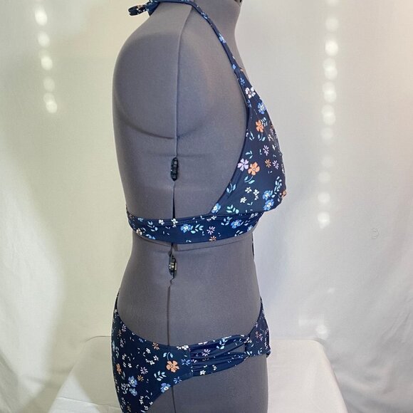 Xhilaration Floral Bathing Suit - Picture 7 of 14